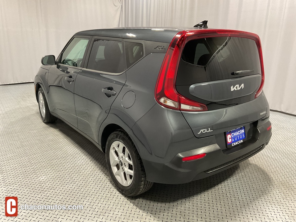 2022 Kia Soul LX CVT