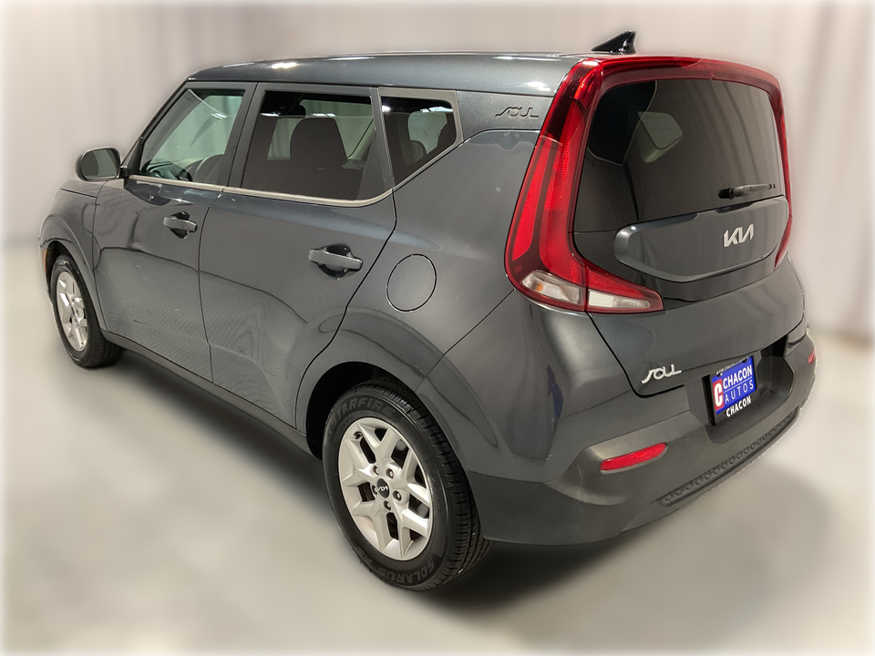 2022 Kia Soul LX CVT