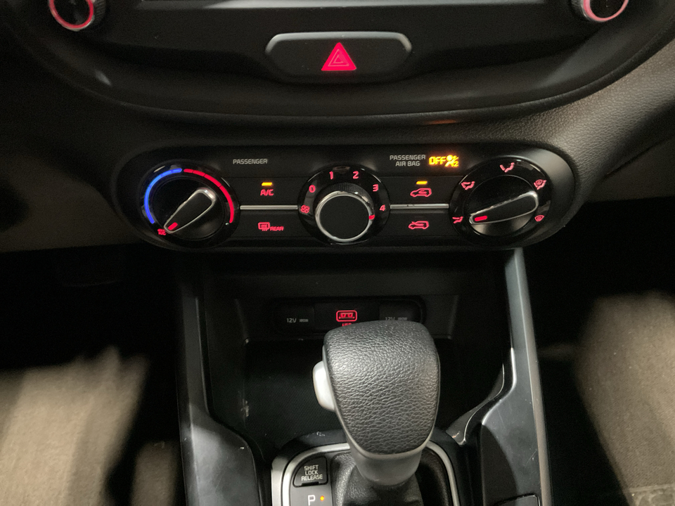 2022 Kia Soul LX CVT