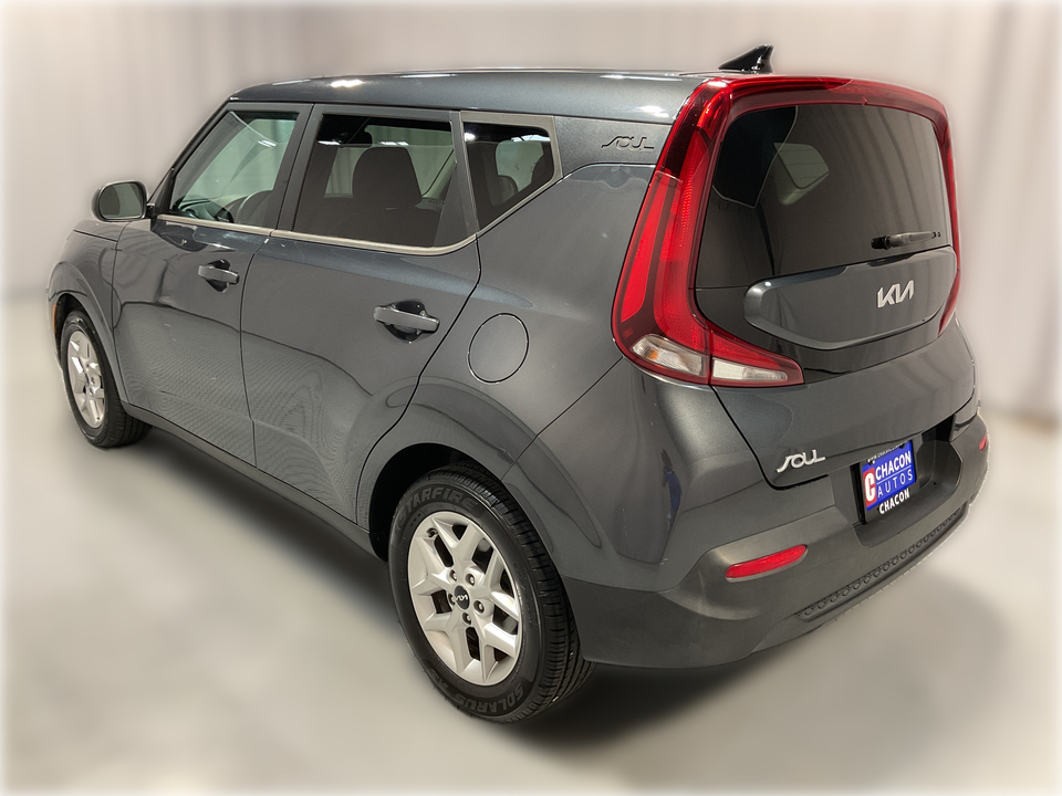 2022 Kia Soul LX CVT