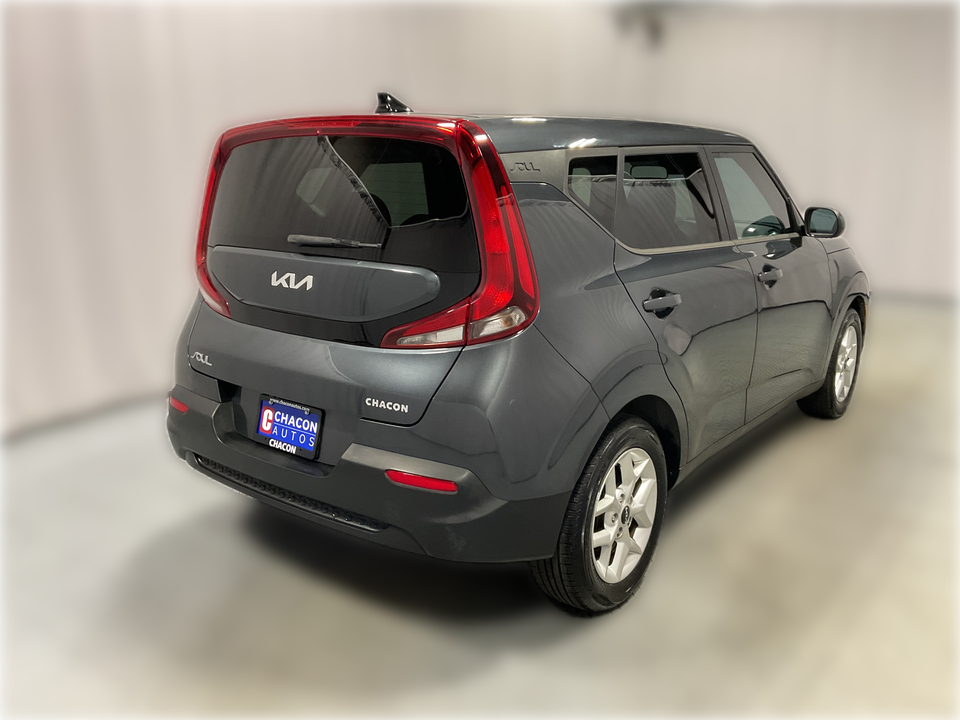 2022 Kia Soul LX CVT