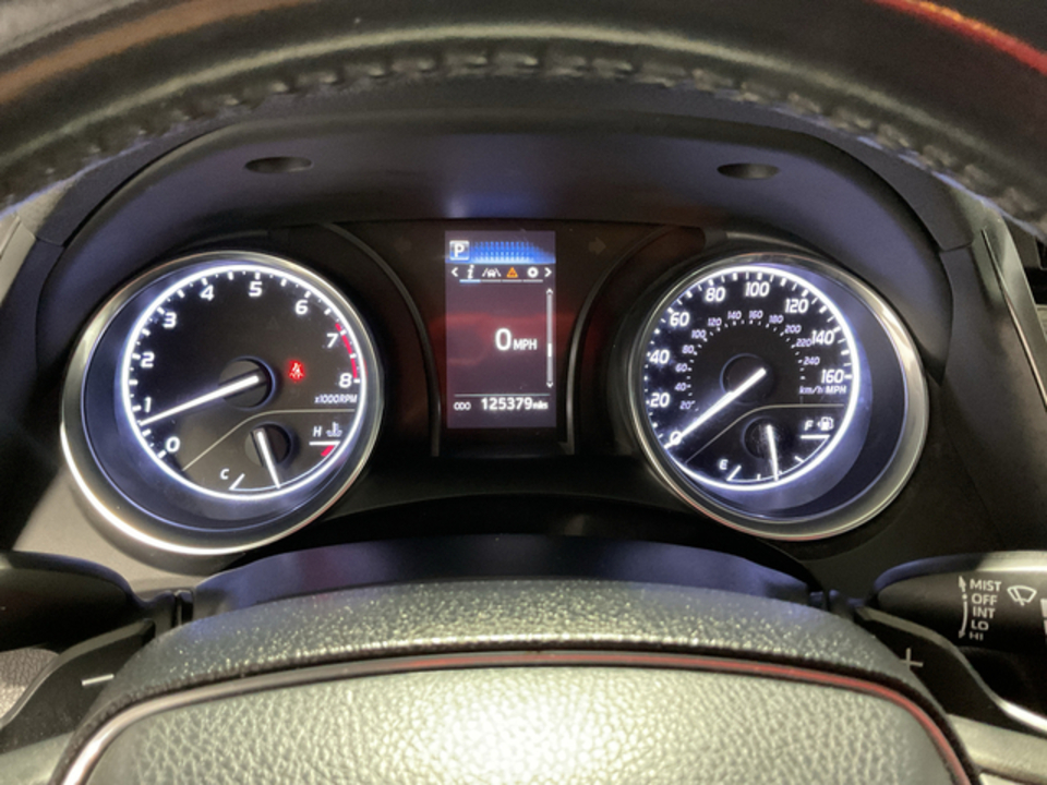 2019 Toyota Camry SE