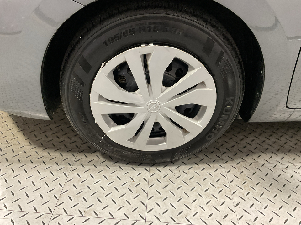 2025 Nissan Versa S CVT