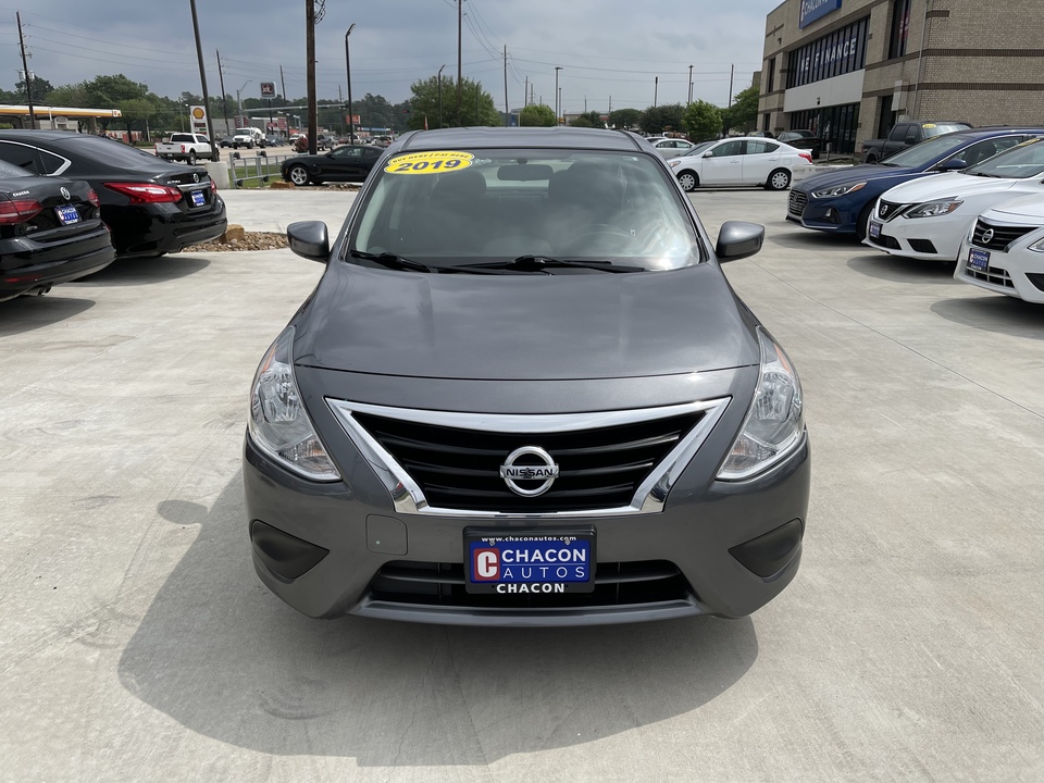 2019 Nissan Versa 1.6 SV Sedan