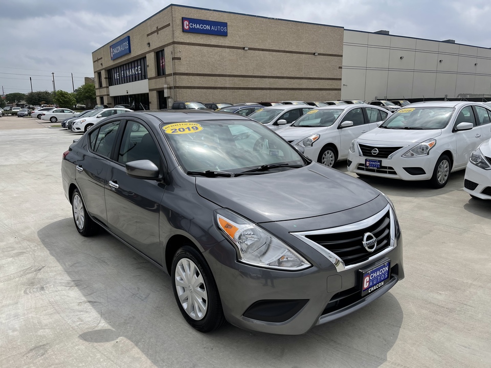 2019 Nissan Versa 1.6 SV Sedan