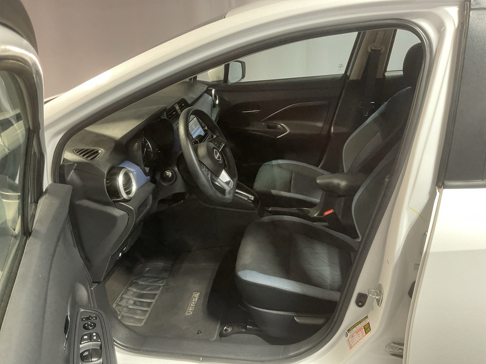 2024 Nissan Versa SV