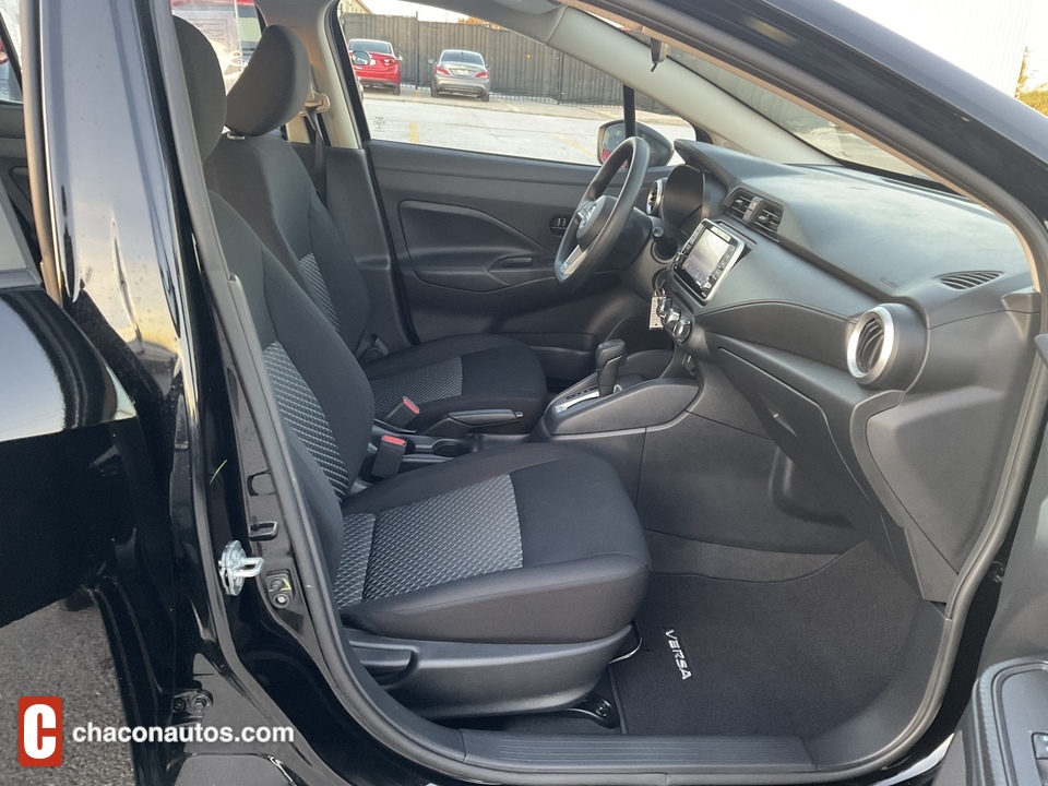 2022 Nissan Versa S CVT