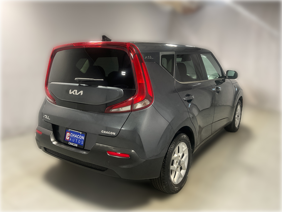 2022 Kia Soul LX CVT