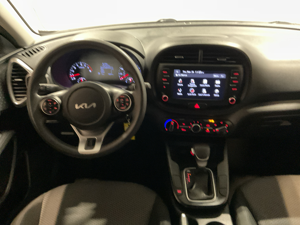 2022 Kia Soul LX CVT