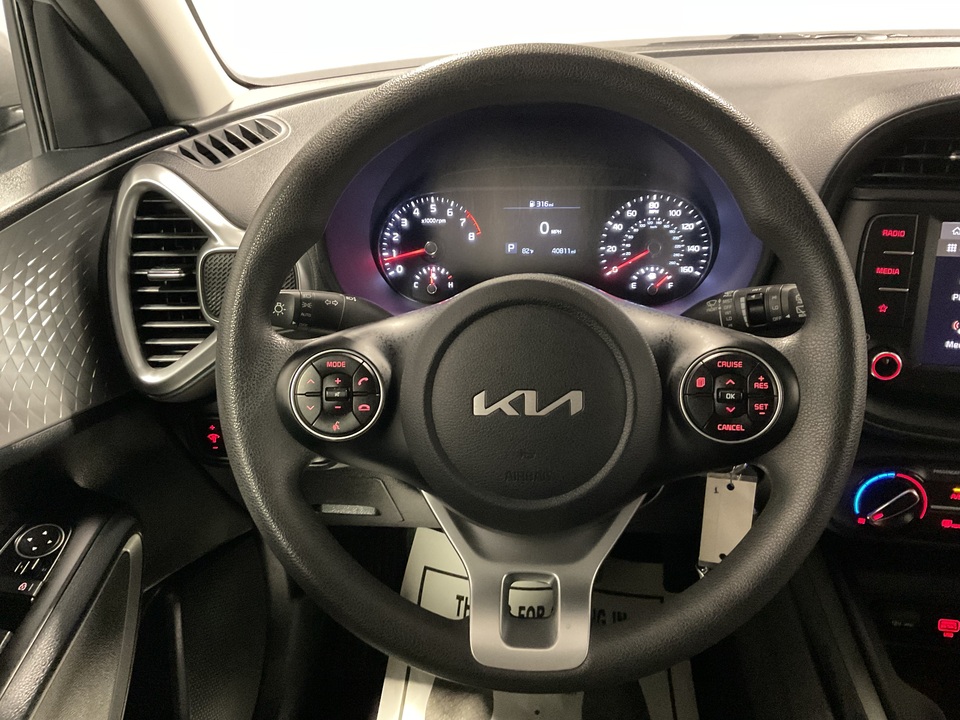 2022 Kia Soul LX CVT