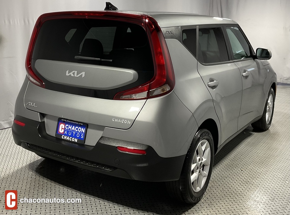 2022 Kia Soul LX CVT