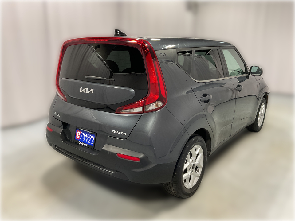 2022 Kia Soul LX CVT