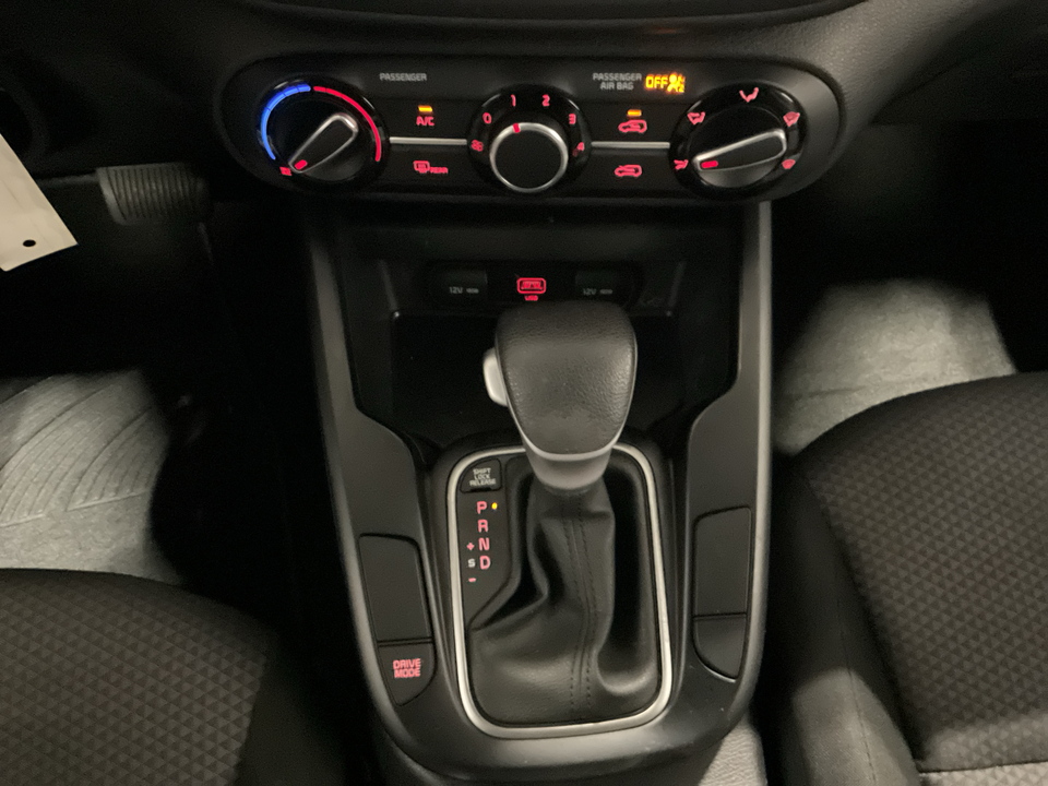 2022 Kia Soul LX CVT