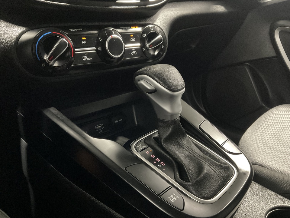 2022 Kia Soul LX CVT