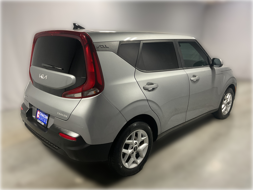 2022 Kia Soul LX CVT