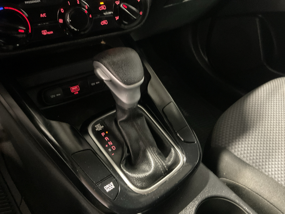 2022 Kia Soul LX CVT