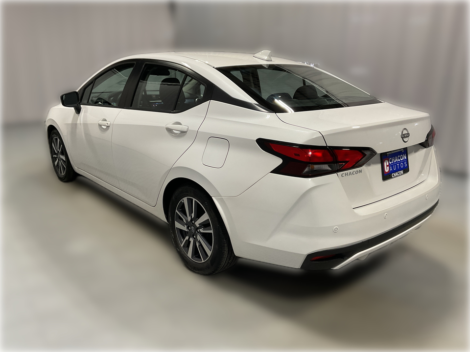 2023 Nissan Versa SV