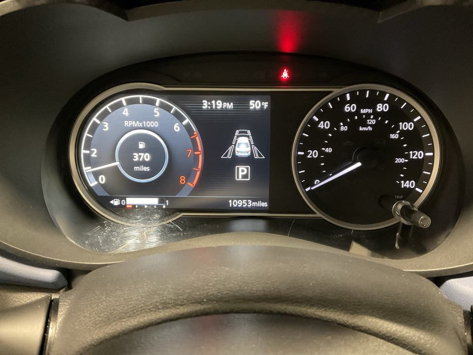 2023 Nissan Versa SV