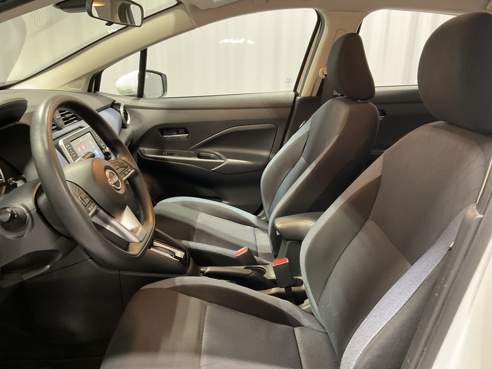 2023 Nissan Versa SV