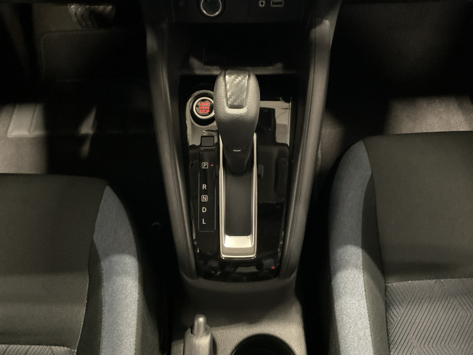 2023 Nissan Versa SV