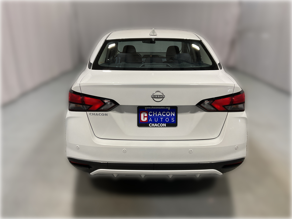 2023 Nissan Versa SV