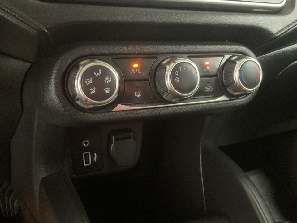 2023 Nissan Versa S CVT