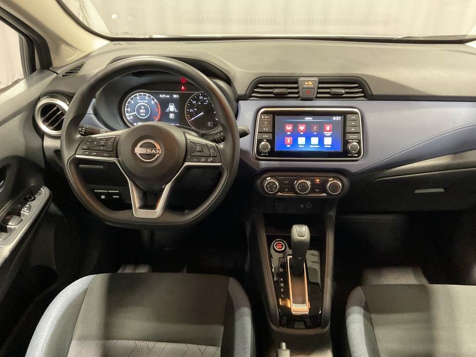 2023 Nissan Versa SV