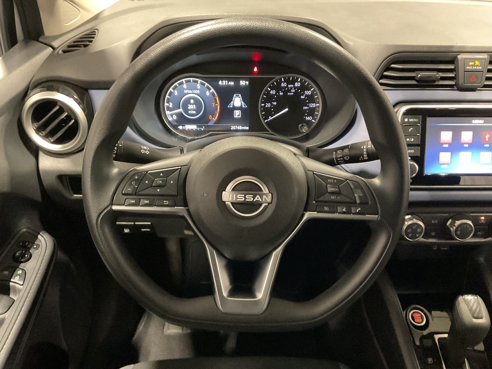 2023 Nissan Versa SV