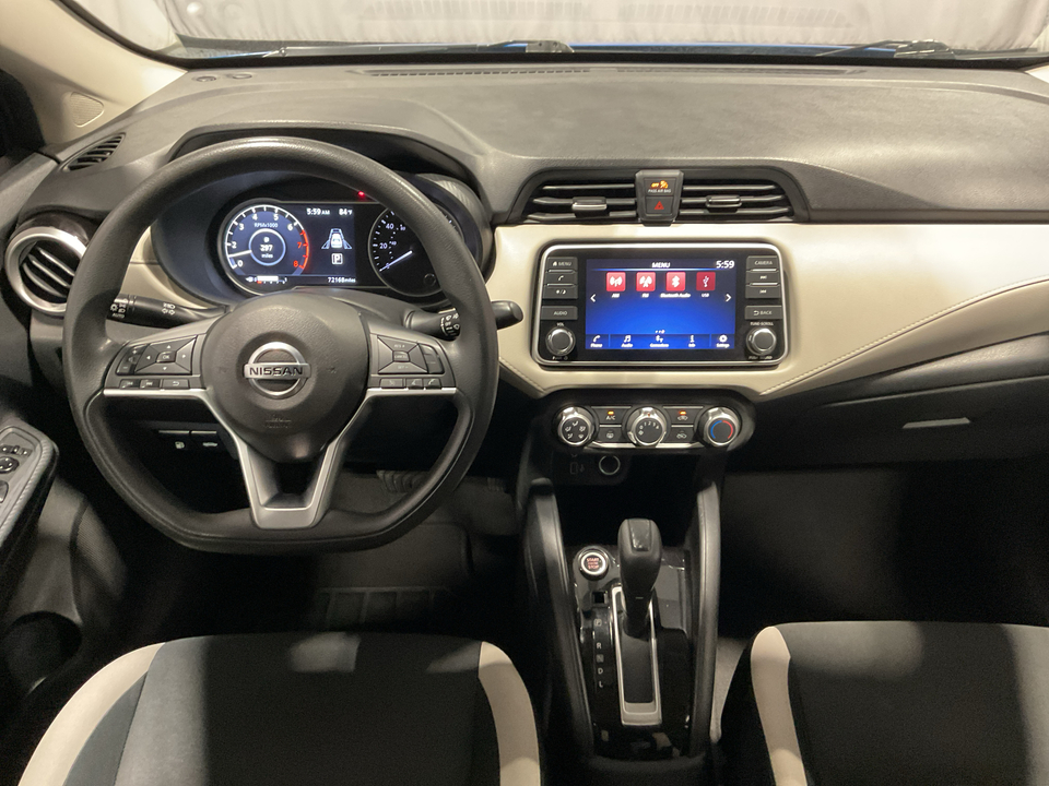 2022 Nissan Versa SV