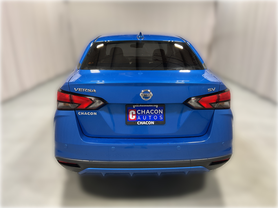2022 Nissan Versa SV