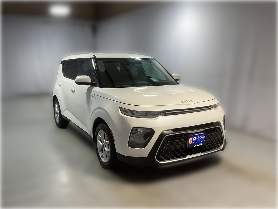 2022 Kia Soul 2.0L LX IVT's photo