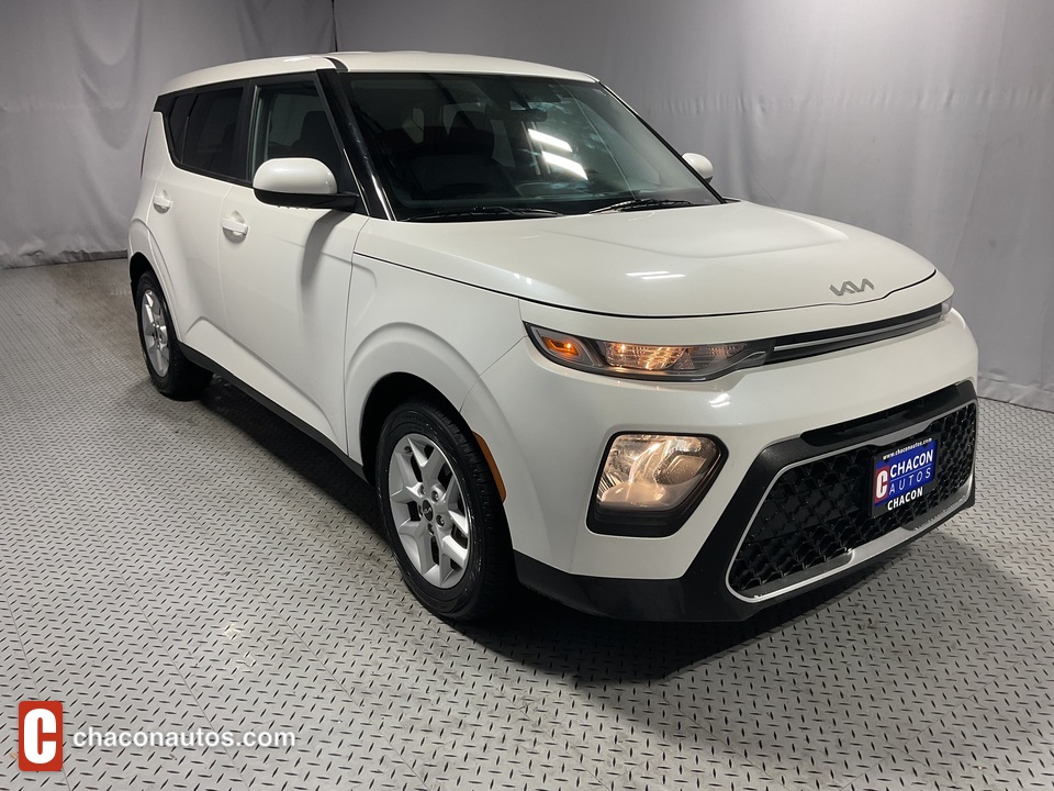 2022 Kia Soul LX CVT