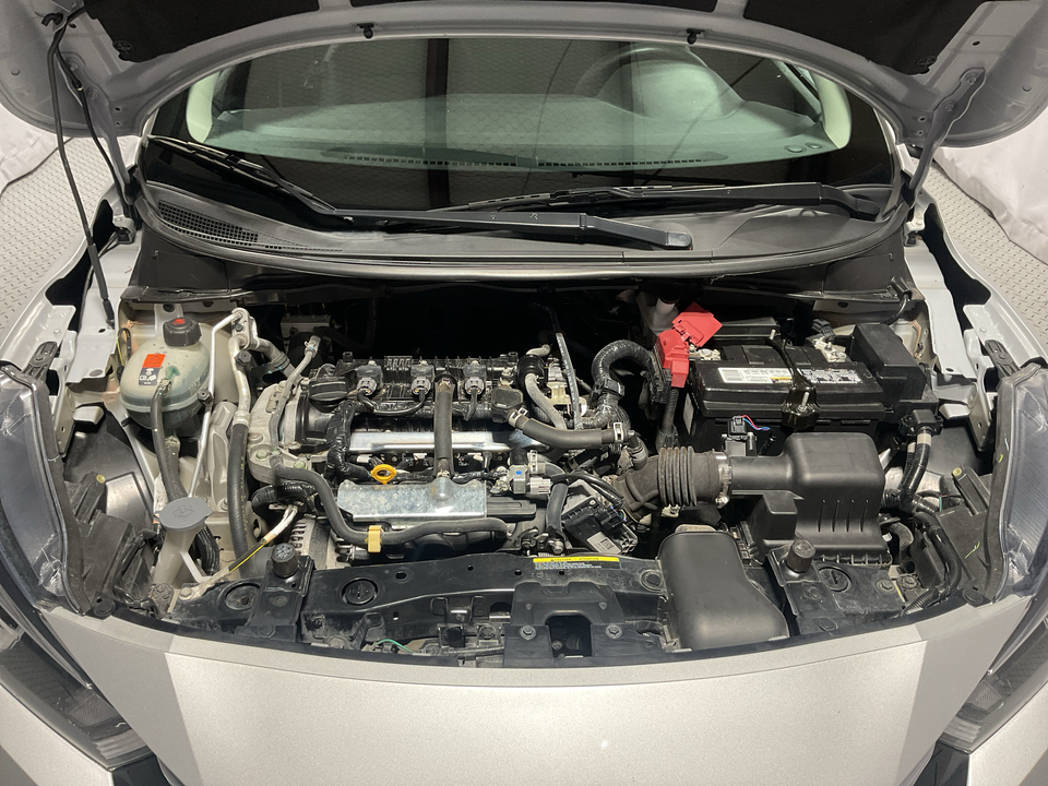 2022 Nissan Versa S CVT