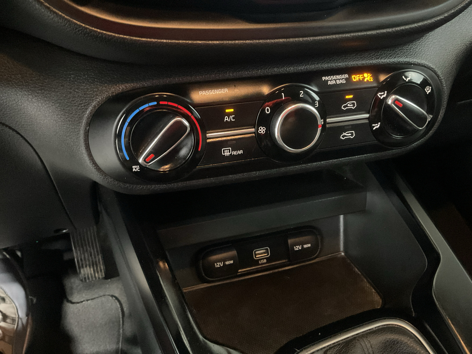 2022 Kia Soul LX CVT