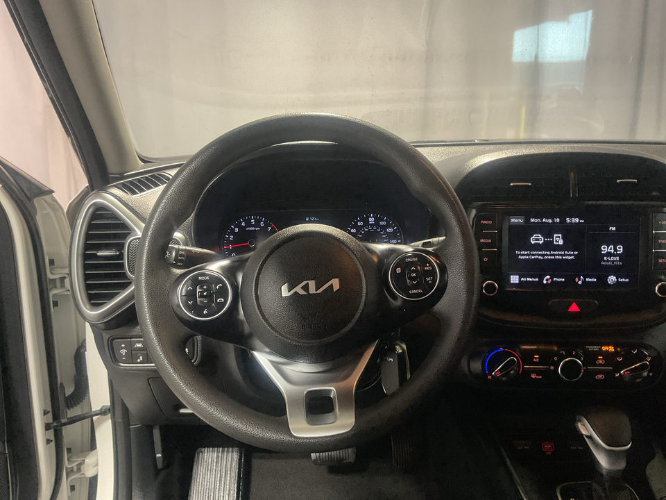 2022 Kia Soul LX CVT