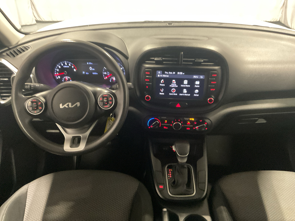 2022 Kia Soul LX CVT