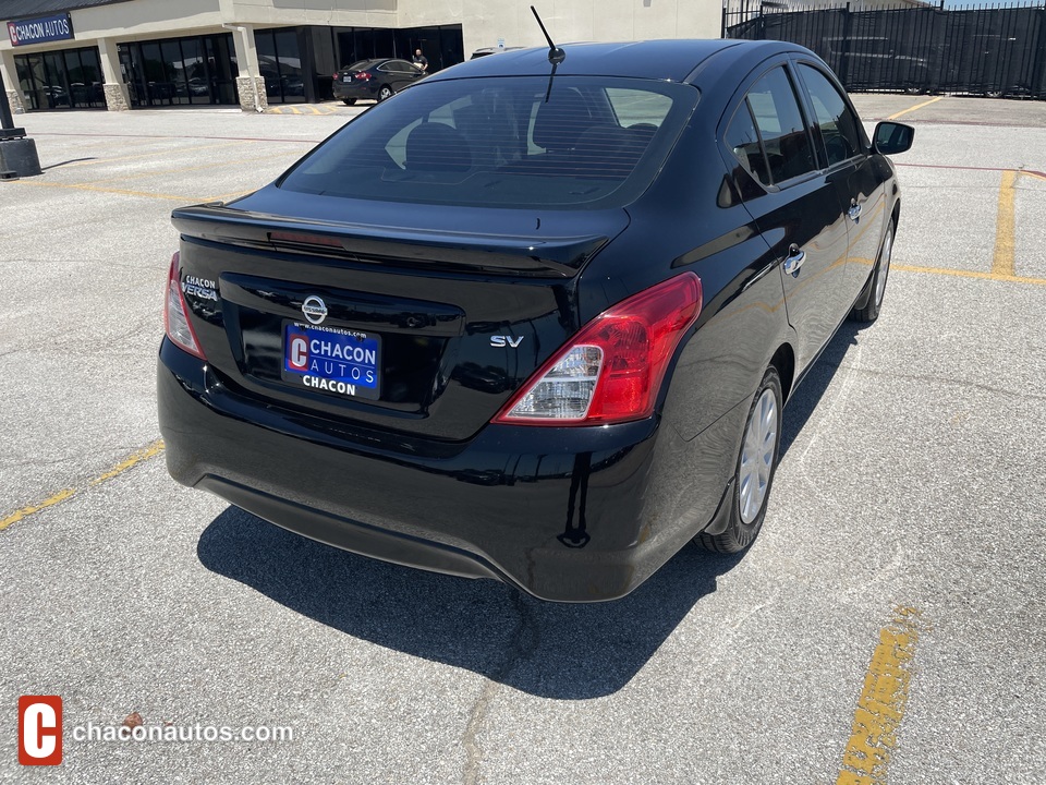 2019 Nissan Versa 1.6 SV Sedan