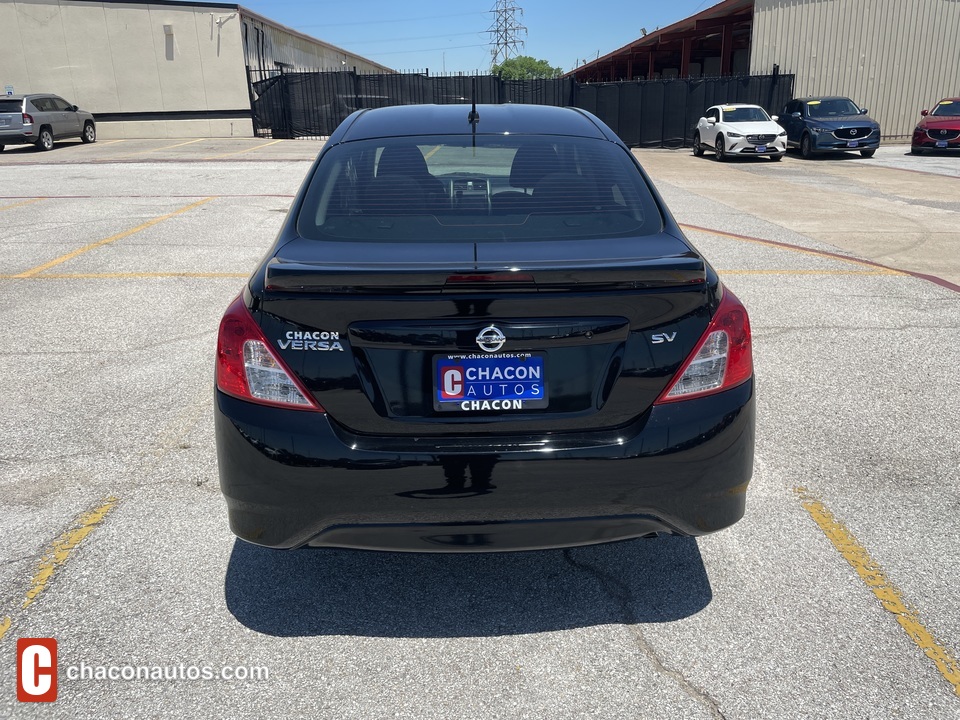 2019 Nissan Versa 1.6 SV Sedan