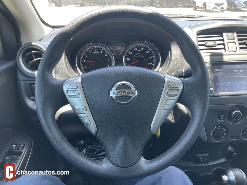 2019 Nissan Versa 1.6 SV Sedan