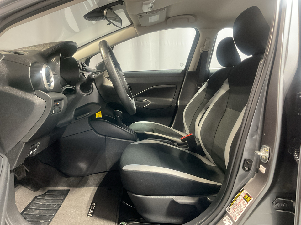 2025 Nissan Versa S CVT