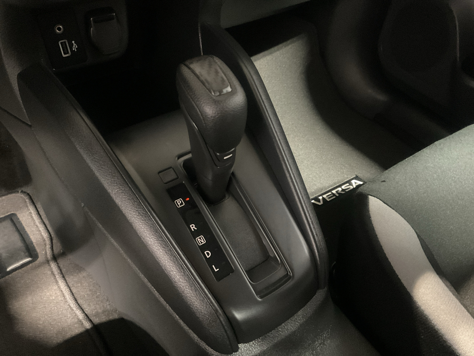 2025 Nissan Versa S CVT