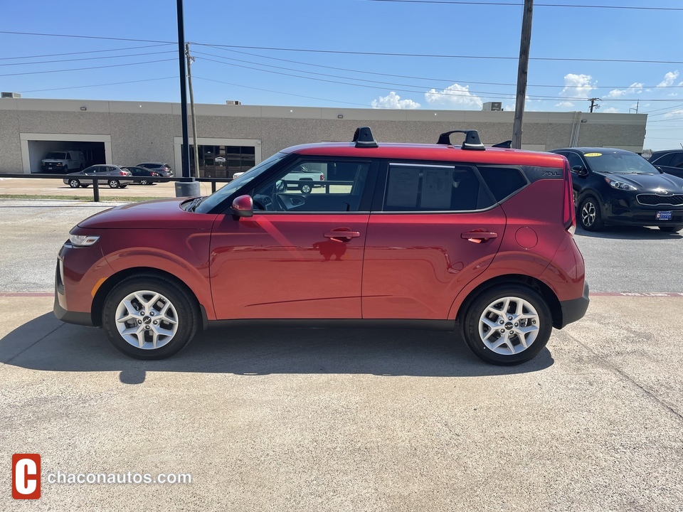 2022 Kia Soul LX CVT