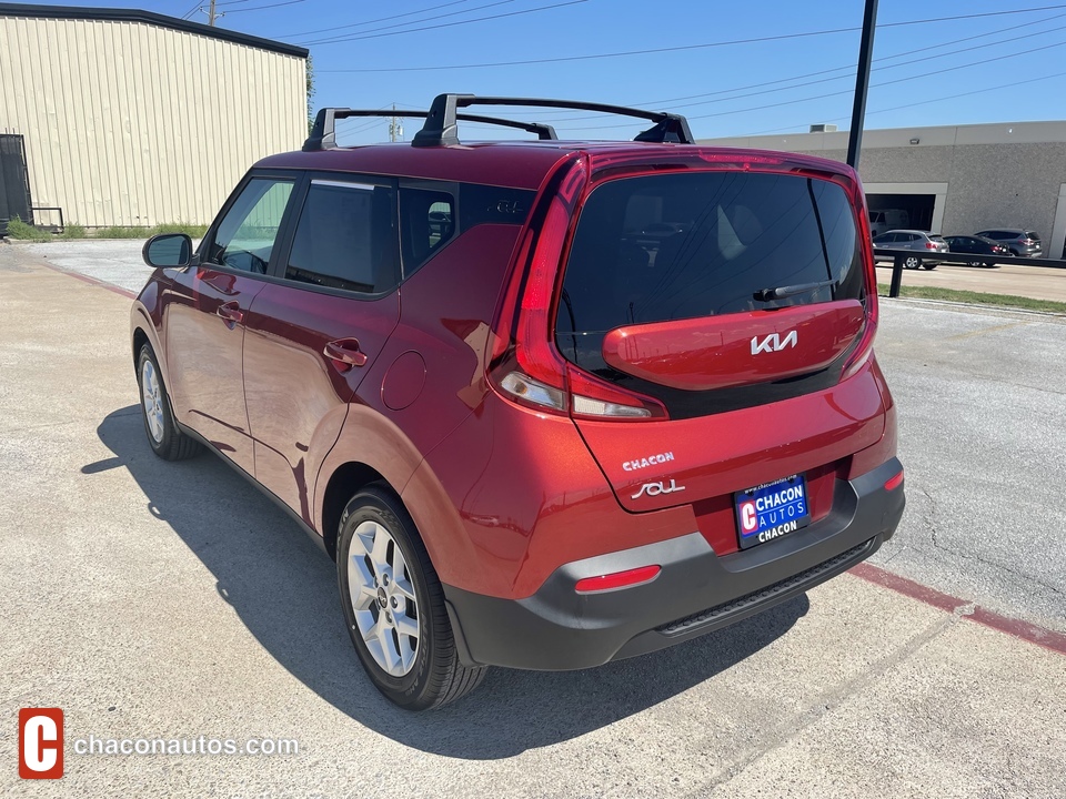 2022 Kia Soul LX CVT