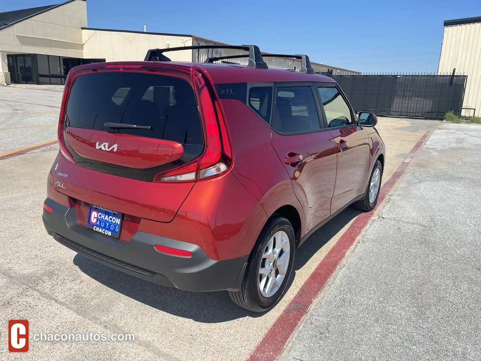 2022 Kia Soul LX CVT