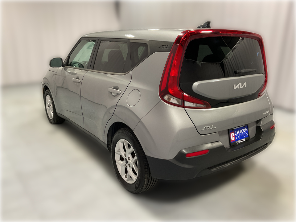 2022 Kia Soul LX CVT