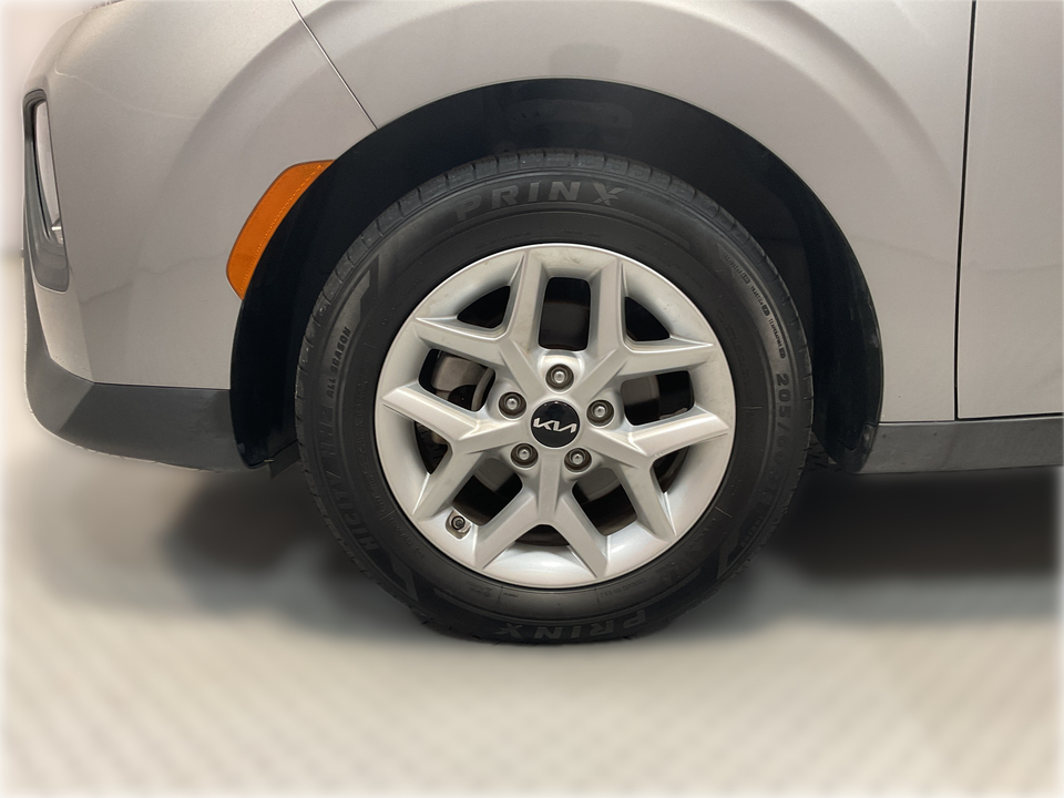 2022 Kia Soul LX CVT