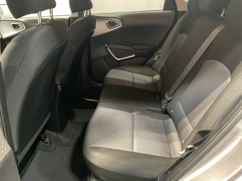 2022 Kia Soul LX CVT