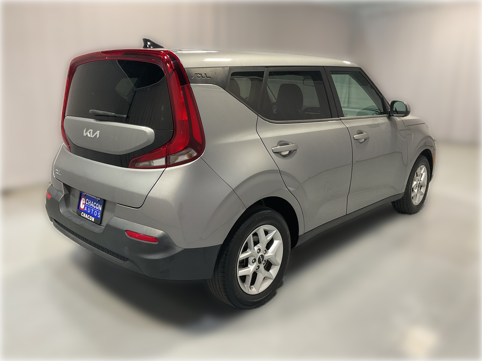 2022 Kia Soul LX CVT