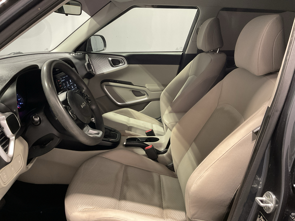 2022 Kia Soul LX CVT