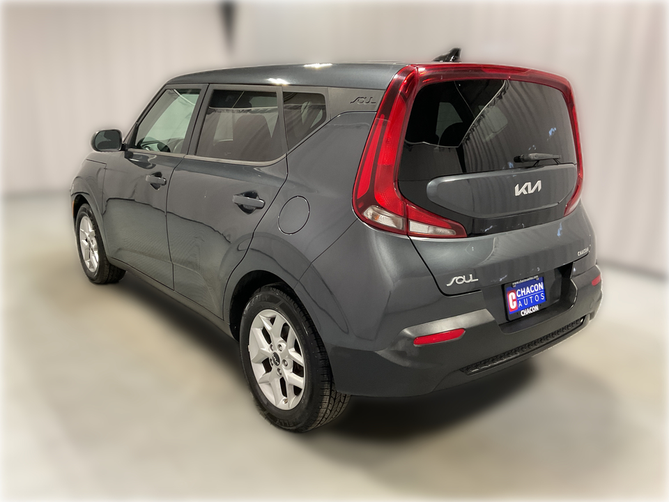 2022 Kia Soul LX CVT
